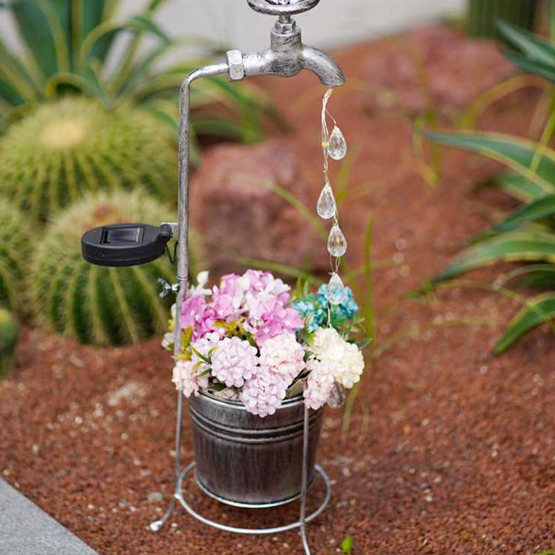 Moderne Art Deco Solar Wasserhahn Wasser Tropfen Fließendes Wasser Pflanzenform Eisen LED Außenlicht Für Garten | Karnz