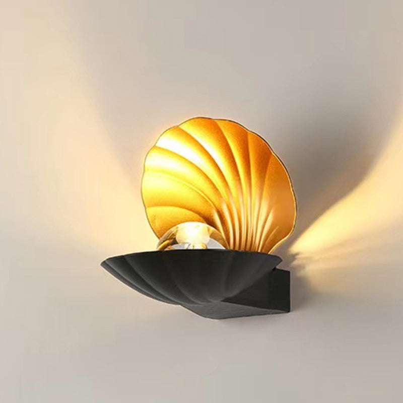 Zeitgenössische kreative wasserdichte Schalen-Aluminium-Acryl-LED-Wandleuchte für den Außenbereich | Karnz