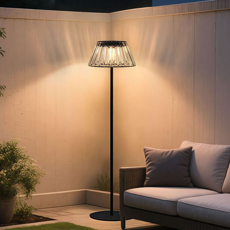 Wasserdichte Solar-USB-LED-Stehlampe aus Eisenglas für den Außenbereich für den Garten