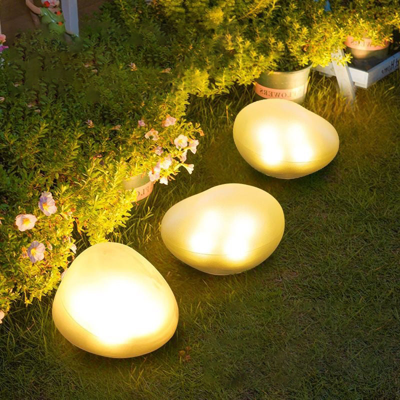 Wasserdichte Solar-LED-Außenleuchte in Kieselform aus PP zur Gartenbeleuchtung