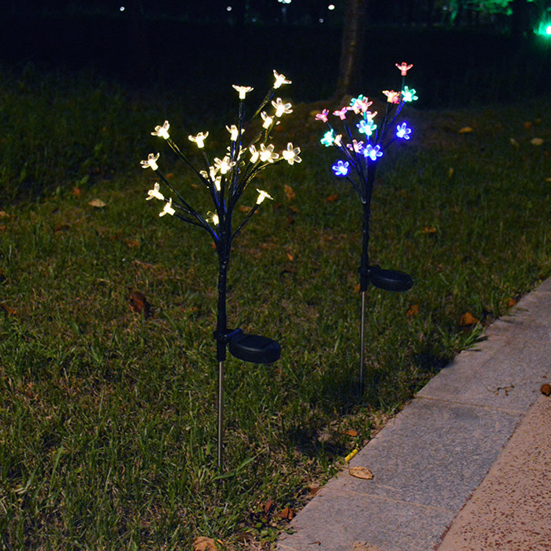 Moderne Art Deco Kirschblüte Lotus Kunststoff LED Outdoor Erdstecker Licht für Garten | Karnz