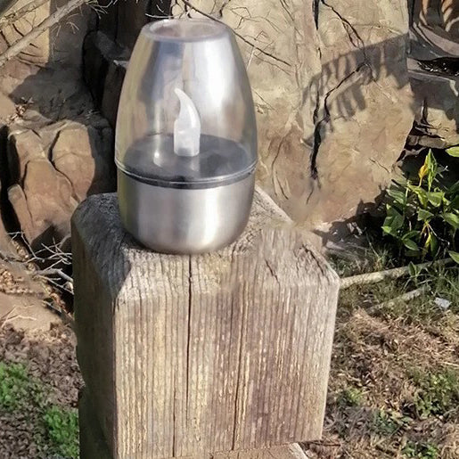 Moderner minimalistischer Kerzenrunde PC Edelstahl LED Außenlicht für den Garten | Karnz