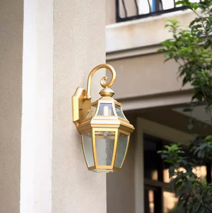 Zeitgenössische nordische runde Gericht wasserdichte Glas-Hardware 1-Licht Wandleuchte Lampe für Außenpatio | Karnz