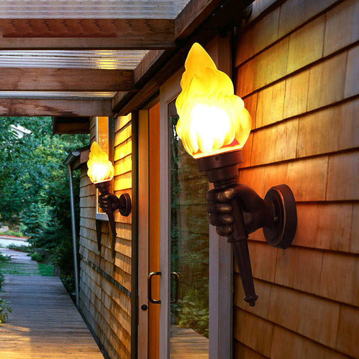 Traditionelle Vintage Fackelträgerform Glas Aluminium 1-Licht Wandlampe Für Außenbereich Patio | Karnz