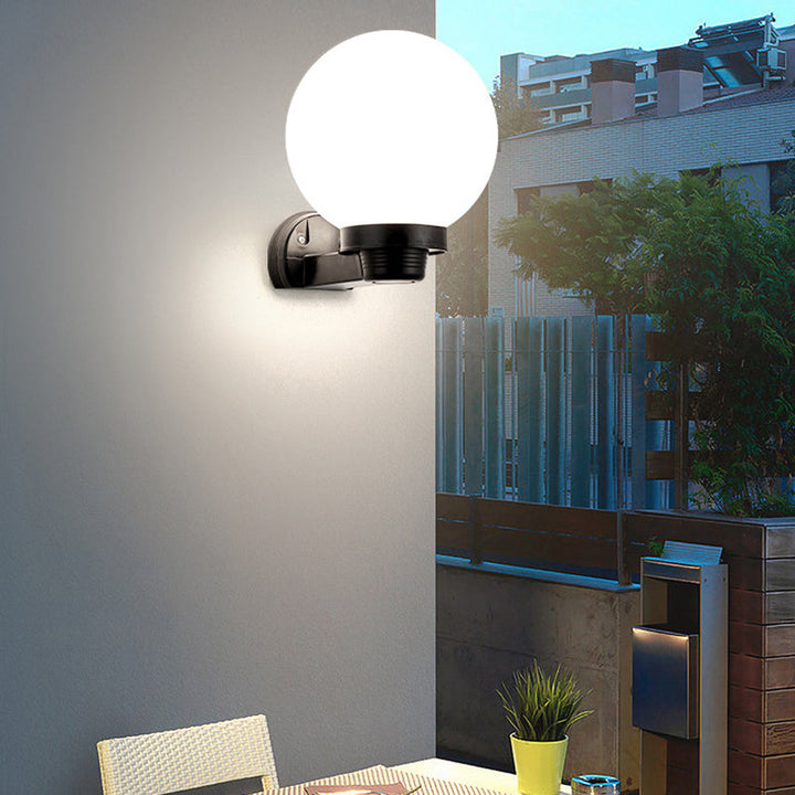 Moderne Schlichtheit Blumenform Quadratisch Zylinder Ball Acryl ABS Eisen 1-Licht Wandleuchte Lampe für Außenbereich Patio | Karnz