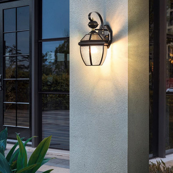 Zeitgenössische nordische Raum quadratische Glas Kupfer 1-Licht Wandleuchte Lampe für Außenpatio | Karnz