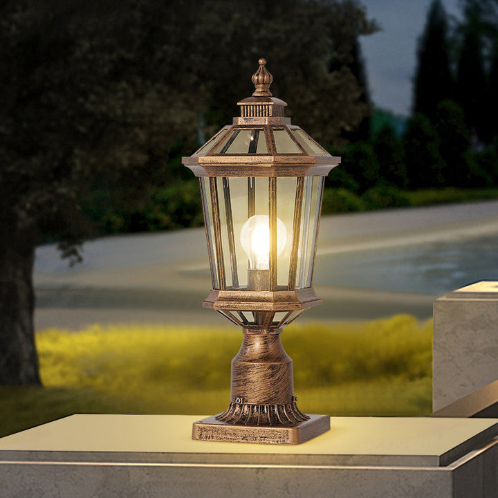 Traditionelle Vintage Achtkantige Quadratische Gebogene Linienglas Aluminium 1-Lampe Außenleuchte Für Garten | Karnz