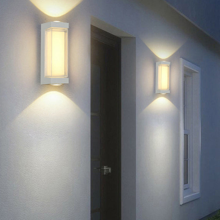 Moderne Einfachheit Wasserdichte Aluminium PC Zylinder Würfel LED Wandleuchte Lampe für Außenpatio | Karnz