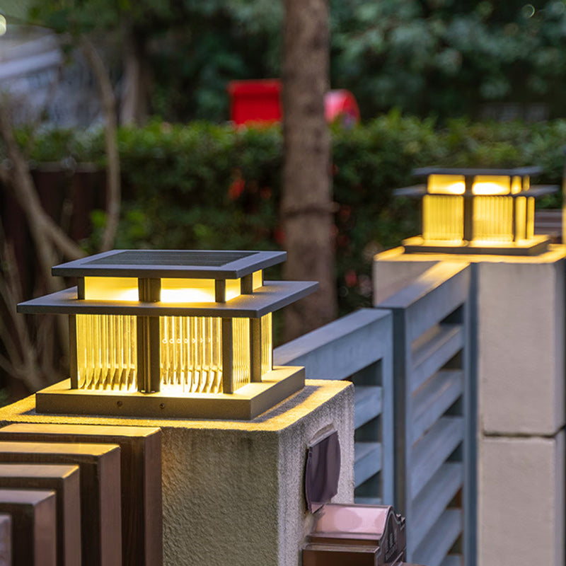 Modern Minimalist Solar Waterproof Square Cylinder Aluminiumlegierung Glas LED Landschaft Beleuchtung Außenlicht Für Außenpatio | Karnz