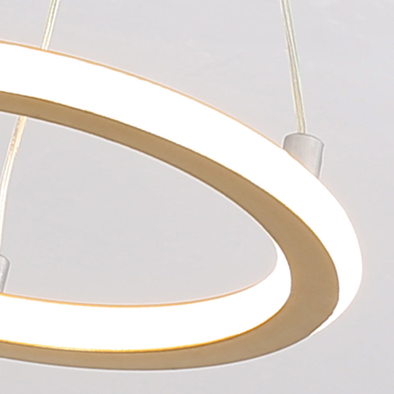 Moderne skandinavische runde LED-Deckenleuchte aus Metall und Siliziumdioxid zur halben Deckenmontage für Flure