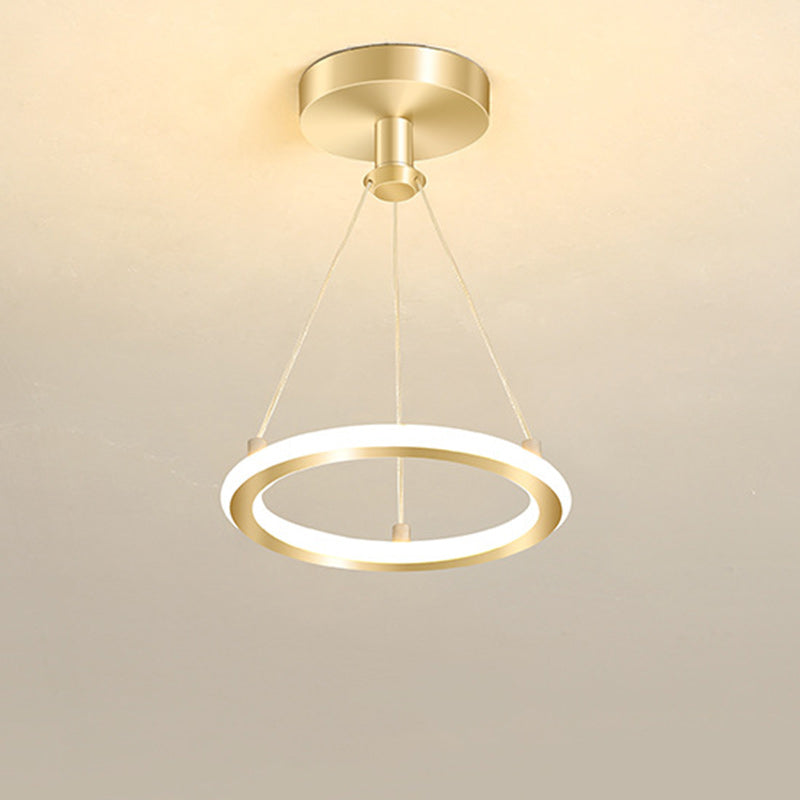 Moderne skandinavische runde LED-Deckenleuchte aus Metall und Siliziumdioxid zur halben Deckenmontage für Flure