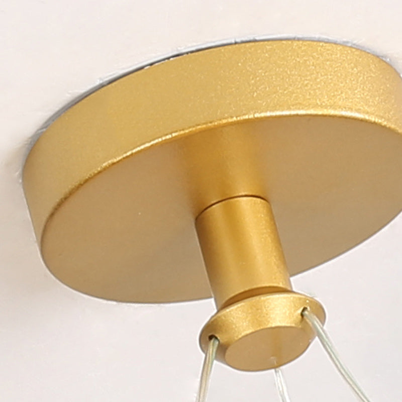 Moderne skandinavische runde LED-Deckenleuchte aus Metall und Siliziumdioxid zur halben Deckenmontage für Flure