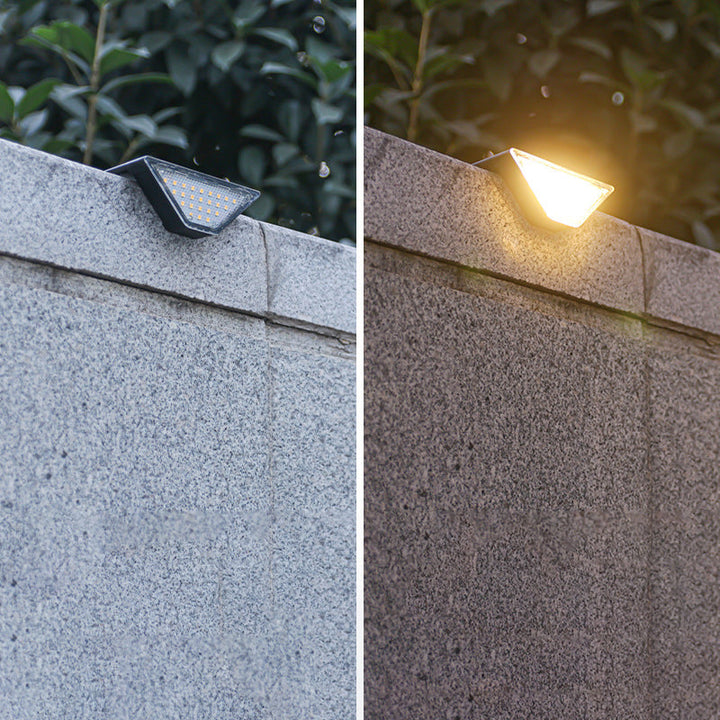 Moderne Einfachheit Solar Wasserdicht ABS PS Dreieck LED Landschaftsbeleuchtung Außenlicht Für Außenpatio | Karnz
