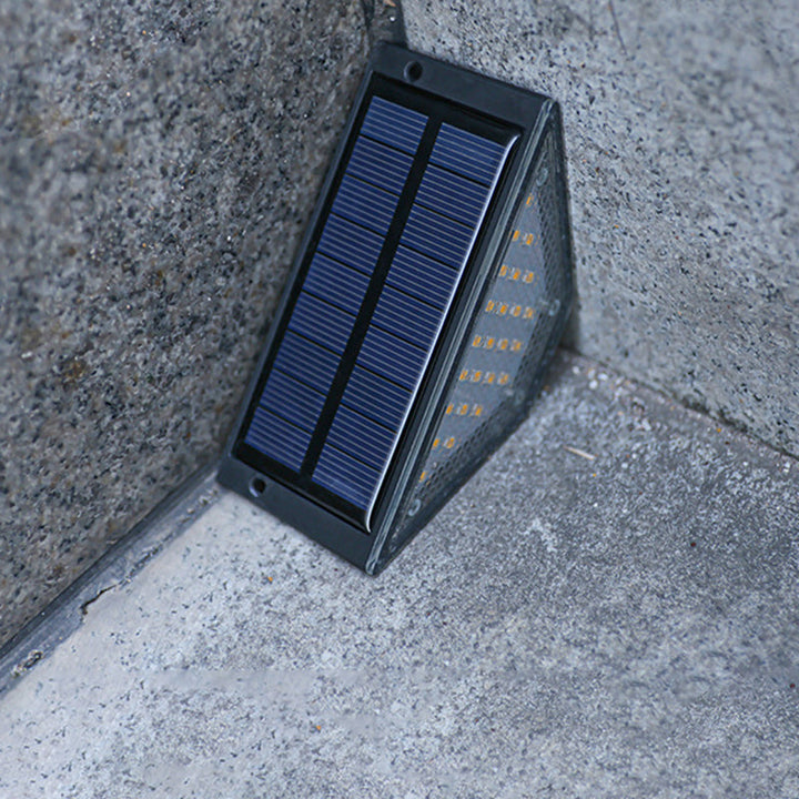 Moderne Einfachheit Solar Wasserdicht ABS PS Dreieck LED Landschaftsbeleuchtung Außenlicht Für Außenpatio | Karnz