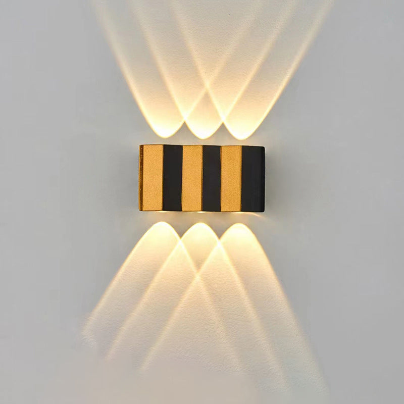 Moderne Einfachheit Wasserdichte Aluminium Rechteckige Gebogene Auf- und Abwärts LED Wandlampe Für Outdoor Patio | Karnz