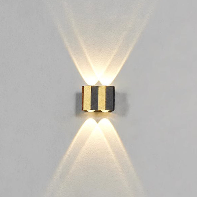 Moderne Einfachheit Wasserdichte Aluminium Rechteckige Gebogene Auf- und Abwärts LED Wandlampe Für Outdoor Patio | Karnz