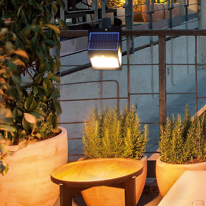 Moderne Einfachheit Solar wasserdichtes Triangle ABS PC Menschensensor LED Wandleuchte Lampe Außenlicht für Außenpatio | Karnz