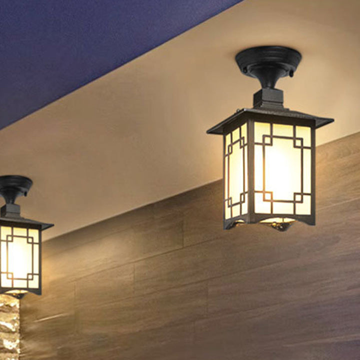 Traditionelle chinesische wasserdichte Eisen-Aluminium-Glas-Zylinder-Pergola 1-Licht Semi-Flush-Mount-Deckenleuchte Außenleuchte für Außenpatio | Karnz