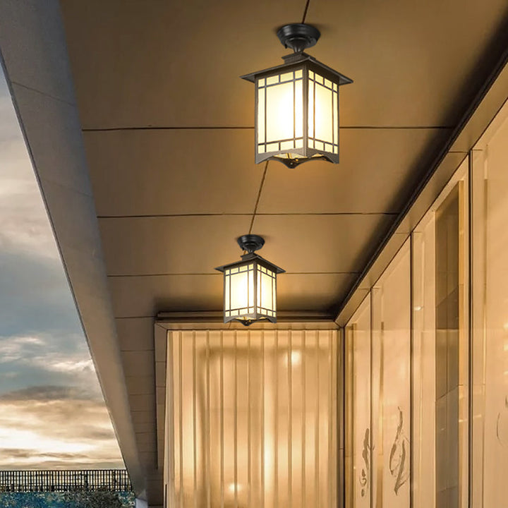 Traditionelle chinesische wasserdichte Eisen-Aluminium-Glas-Zylinder-Pergola 1-Licht Semi-Flush-Mount-Deckenleuchte Außenleuchte für Außenpatio | Karnz