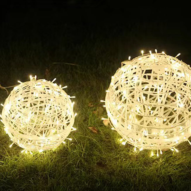 Wasserdichte PVC-Hängekugel-Dekorations-LED-Außenpendelleuchte für den Garten