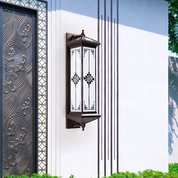 Traditionelle chinesische Solar wasserdichte ABS Aluminium Glas rechteckige Glücks-Reichtum-Muster LED Wandleuchte Lampe für Außenpatio | Karnz