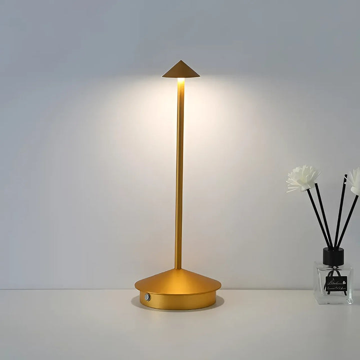 Shanghai Moderne Tischlampe - Eleganter schwedischer Designstil | Karnz