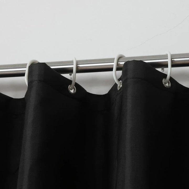 Schwarze Duschvorhänge Karnz