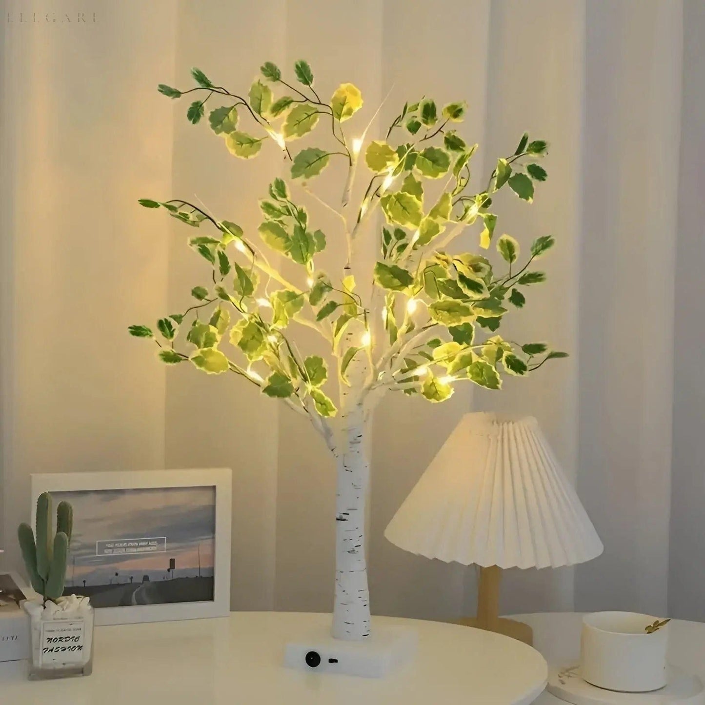 BrightTree Lampe - Leuchtender Baum Wohnkultur LED-Lichter | Karnz