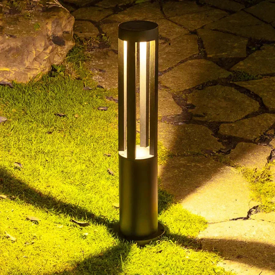 Rocklux Gartenlampe - Stilvolle LED-Außenleuchte zur Gartenbeleuchtung | Karnz