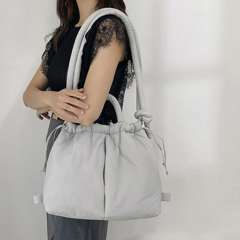 Riva Puffer Handtasche – Stilvolle Tragetasche mit Schulterriemen | Karnz