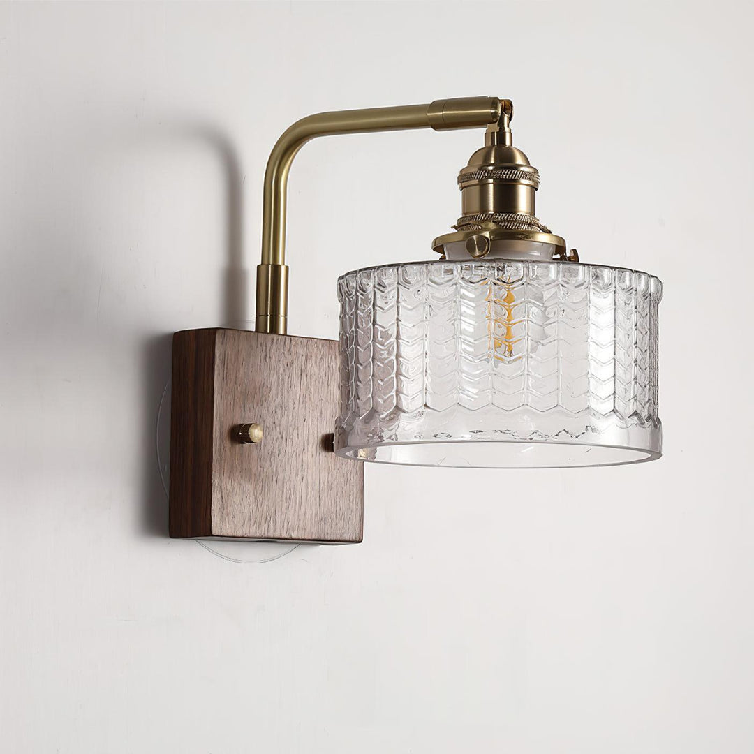 Rustikale grüne Glaswandlampe mit Holzfuß | Karnz