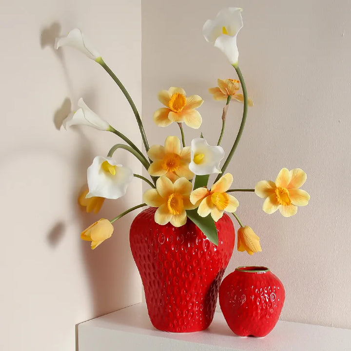 Keramikvase im Erdbeer-Design, Dekorative Blumenvase für Wohnzimmer und Küche | Karnz