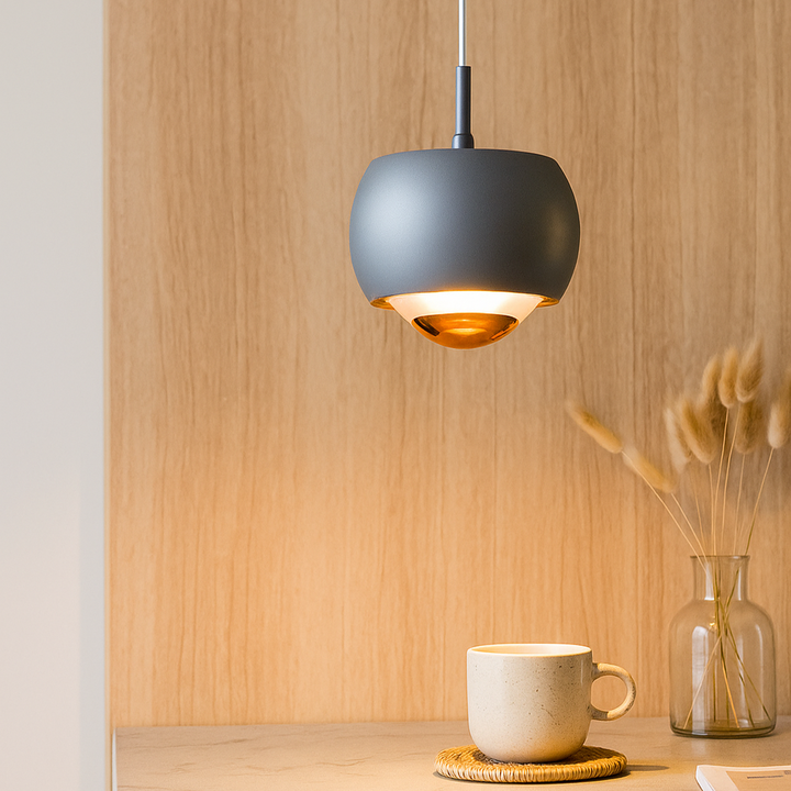 Minimalistische Pendelleuchte mit LED-Licht und elegantem kreisförmigen Design Karnz