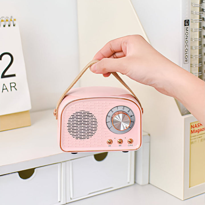 SoundRetro Bluetooth Lautsprecher – Kabelloser Vintage Lautsprecher mit tiefem Sound & Retro-Design | Karnz