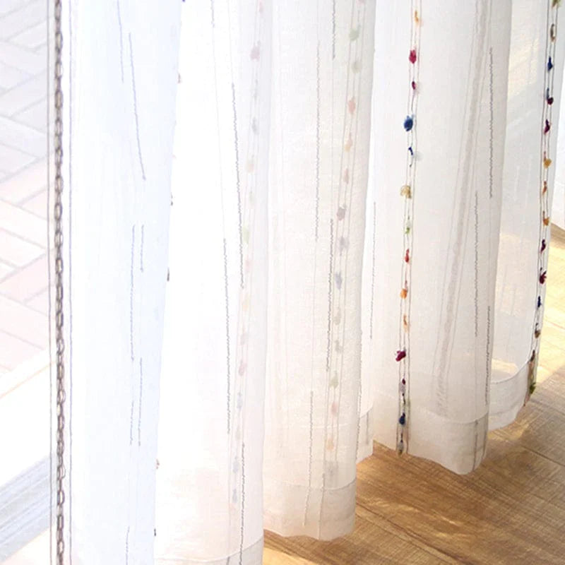 Bunte stereoskopische gestickte transparente Gardine | Karnz