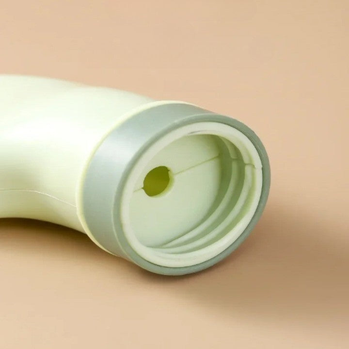 2in1 Kreative Dual-Purpose Wasserflasche Bürste | Karnz