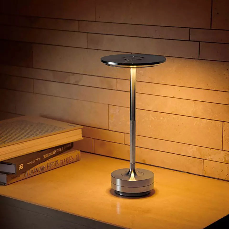Bailey Tischlampe - Kabellampe mit Touch-Sensor | Kaufen Sie 1, bekommen Sie 1 kostenlos | Wasserfest und wiederaufladbar | Karnz