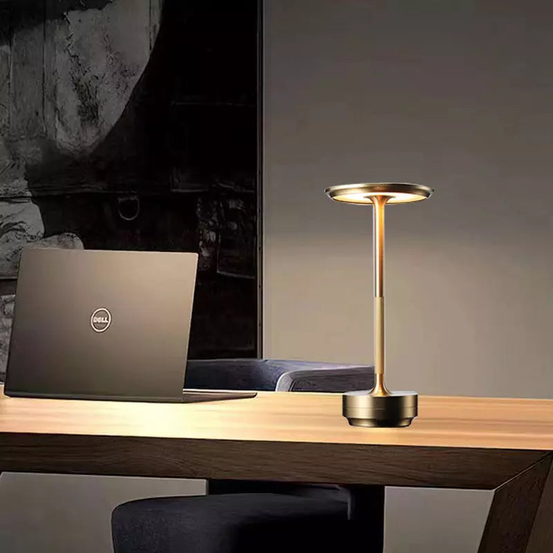 Bailey Tischlampe - Kabellampe mit Touch-Sensor | Kaufen Sie 1, bekommen Sie 1 kostenlos | Wasserfest und wiederaufladbar | Karnz