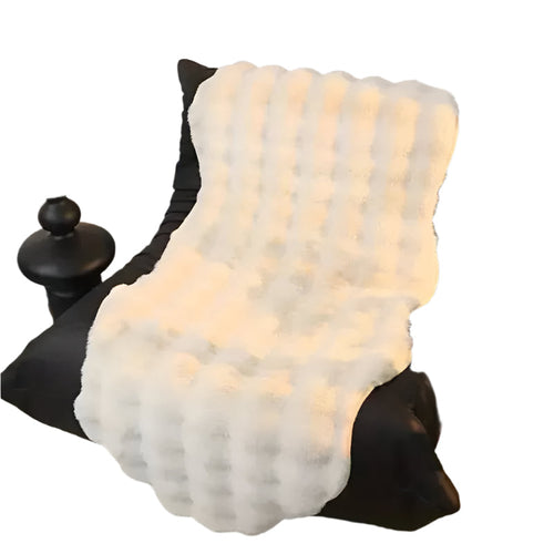 Ultra-weiche Plüschdecke mit rutschfester Rückseite Karnz