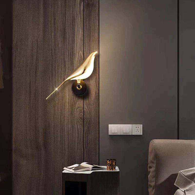 Moderne Vogel Wandlampe Gold - Minimalistische Wandleuchte für Dekorative Beleuchtung | Karnz