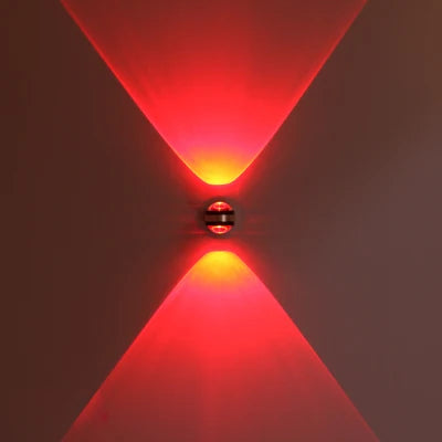 Moderne LED Wandleuchte aus Kristall – Dekorative Kristall Wandlampe | Karnz