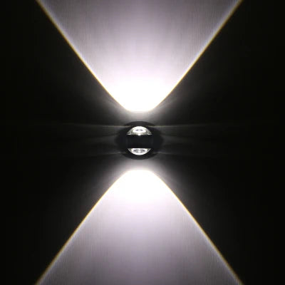 Moderne LED Wandleuchte aus Kristall – Dekorative Kristall Wandlampe | Karnz