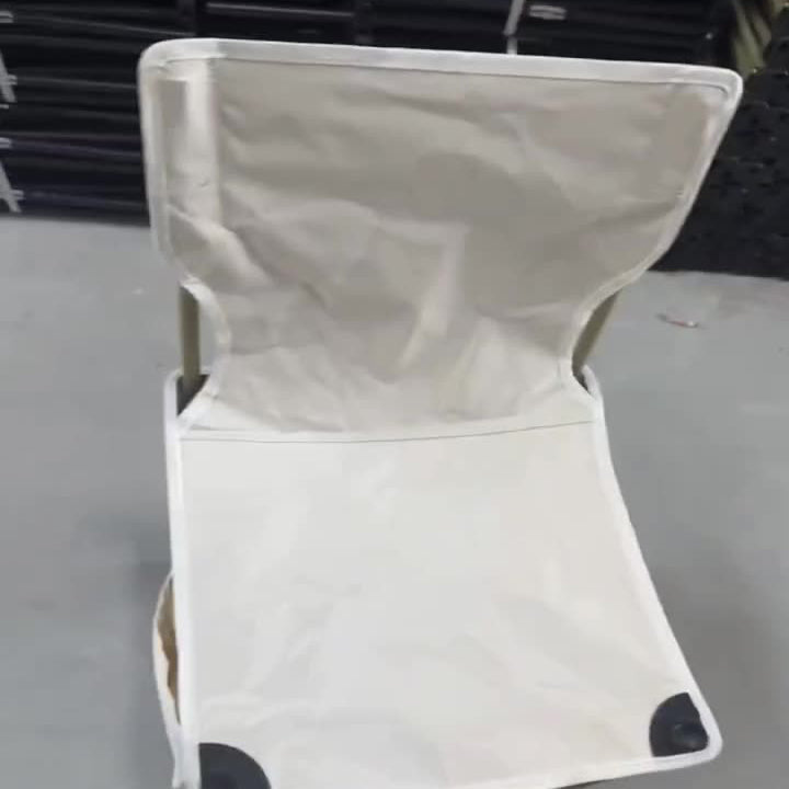 Zeitgenössischer skandinavischer Oxford-Stoff Stahl X-förmiger klappbarer Outdoor-Stuhl mit Rückenlehne für Camping & Strand | Karnz