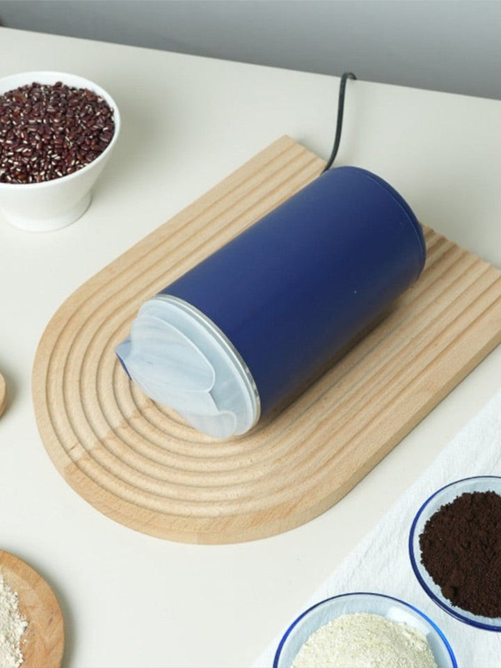 Tragbarer Elektrischer Kaffeemühle 600 ml – Kaffeemühlen mit Sicherheitsmechanismus und Edelstahlmessern | Karnz