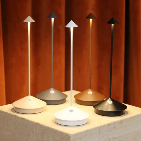Drahtlose LED-Tischlampe - LumeStijl | Karnz
