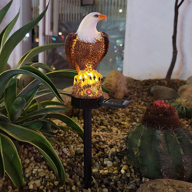 Karnz | Adlerfigur Garten Solar Post