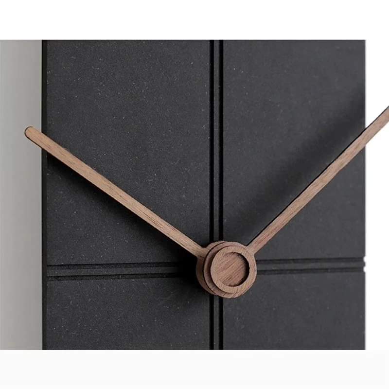 Einfache Wanduhr