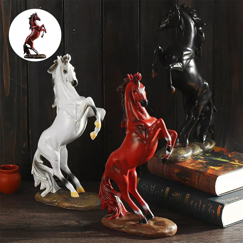 Stehendes Pferde Ornament Karnz