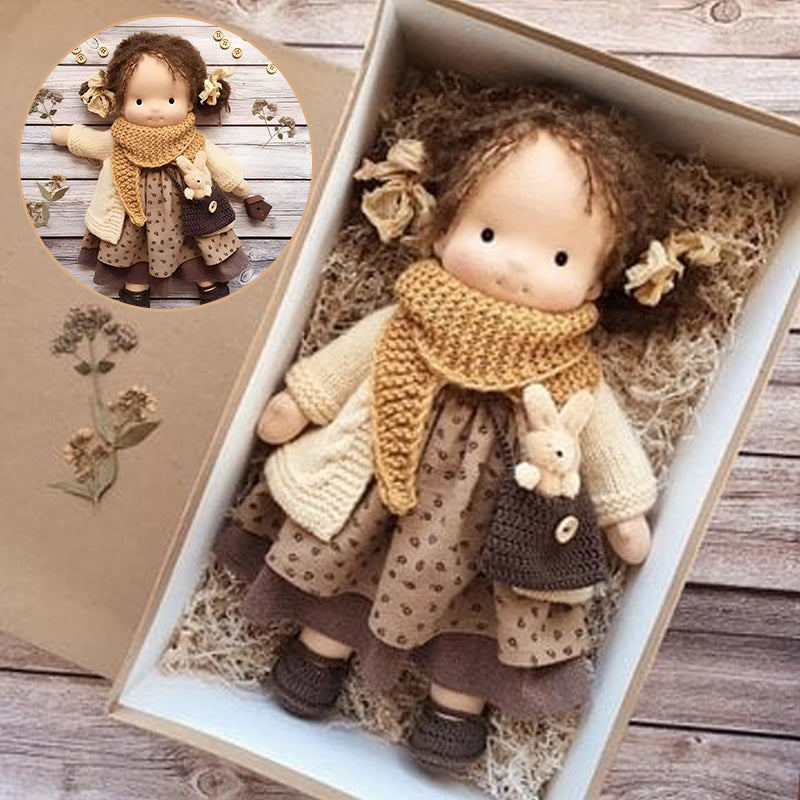 Karnz | Handgefertigte Waldorfpuppe | Naturmaterialien & Schadstofffrei | Pädagogisches Stoffspielzeug | Hypoallergen & Bio-Qualität | 30cm Kuschelpuppe