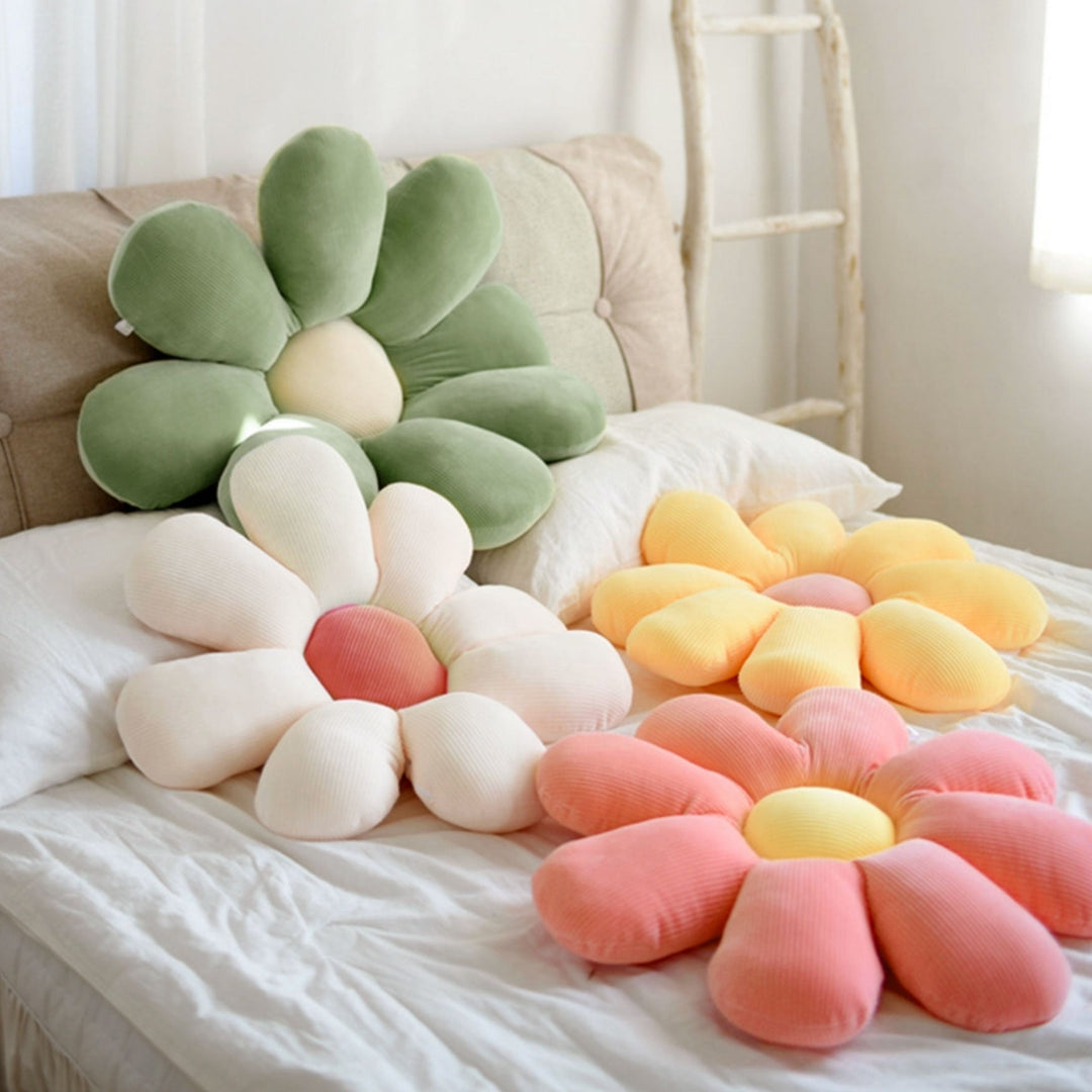 Fluffy Daisy Kissen | Karnz